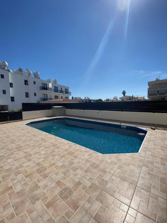 Cosy Apartment In Kato Paphos With Pool Access Экстерьер фото